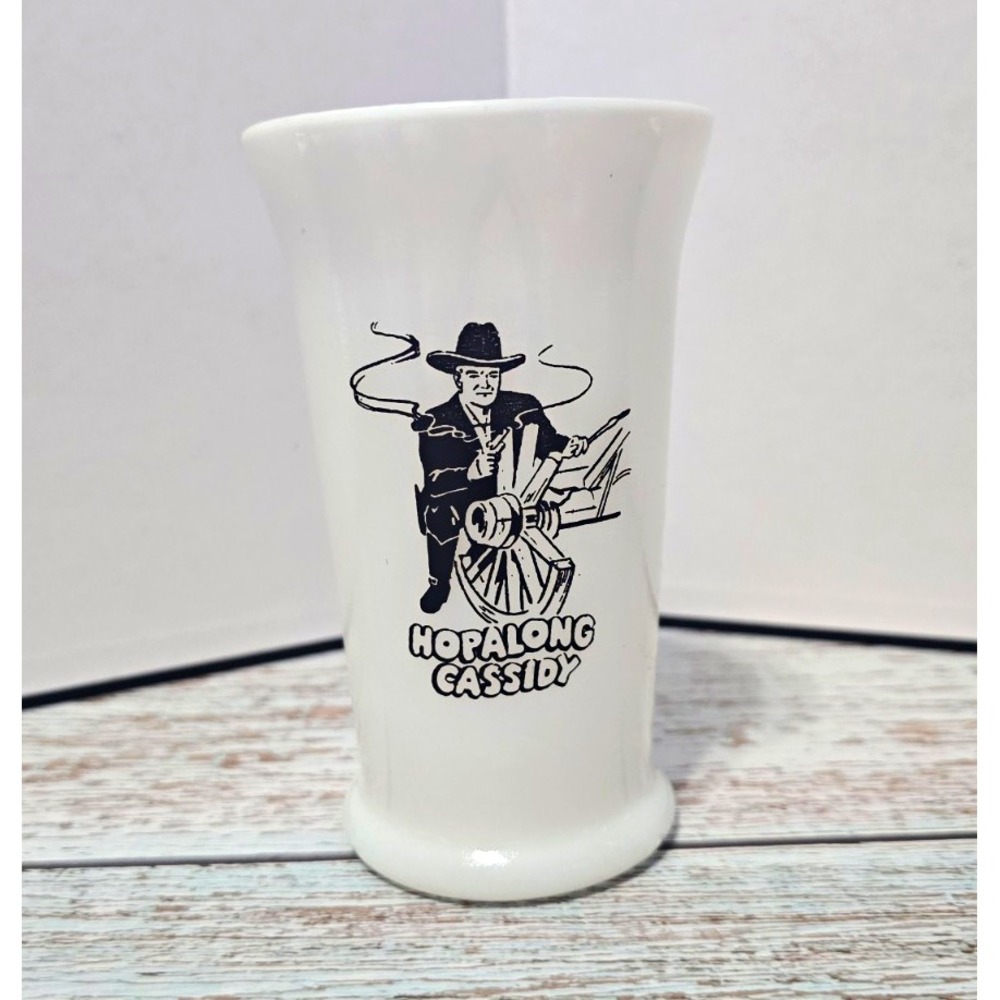 Hoppy Hopalong Cassidy Dinner Milk White Milk Glass Advertising Vintage